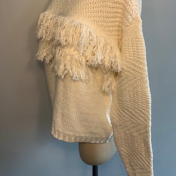 🎉Host Pick🎉 Jessica Simpson Theo Sweater - Picture 9 of 9